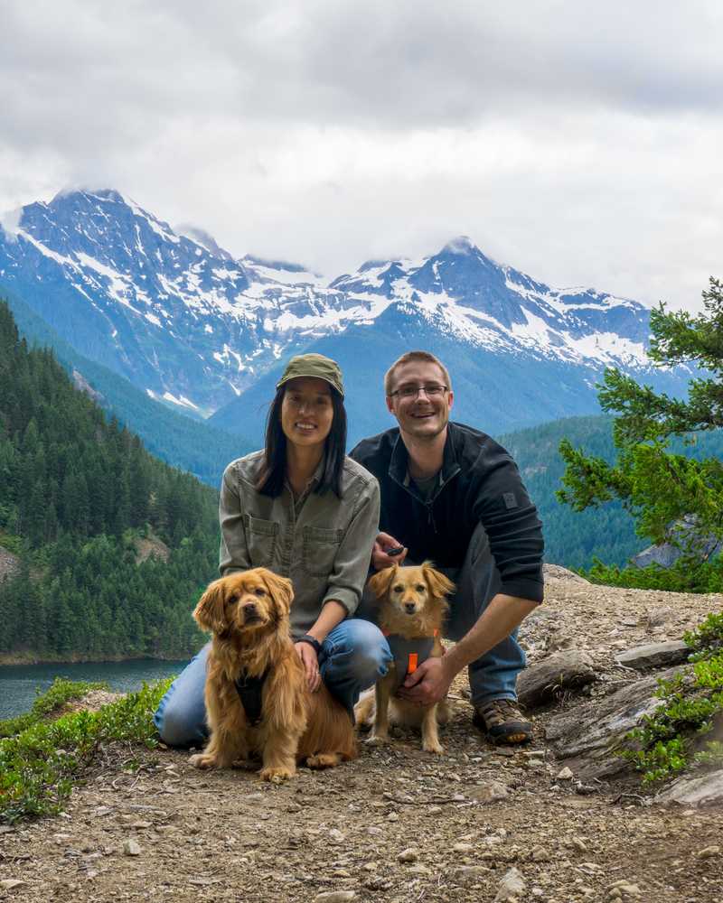 Katherine, Matt, Hero, and Luna in the Cascades